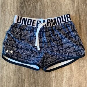 Under Armour Black and White Performance Shorts Athletic Fit